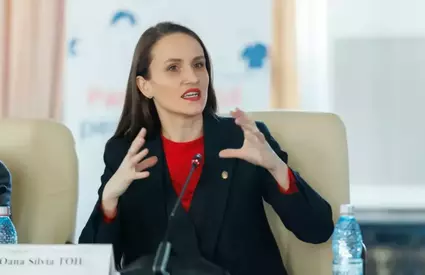 Pe ea o știe absolut toată lumea, însă stai să vezi cine este soțul Oanei Țoiu. Toți au făcut ochii mari când au aflat cu ce se ocupă de fapt