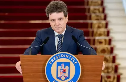 Dragi români, după numeroase negocieri și tensiuni la cote maxime, Nicușor Dan a făcut anunțul pe care absolut, dar absolut toată lumea îl aștepta cu sufletul la gură! Gata, a luat decizia și în urmă cu scurt timp a rostit direct...