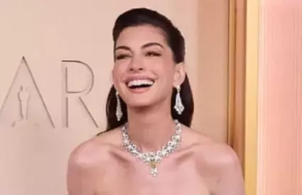 Gafe vestimentare la Oscar 2026! Timothée Chalamet, aspru criticat pentru look-ul „neglijent”. Ce detaliu a șocat la Anne Hathaway? Află cine a intrat pe lista neagră