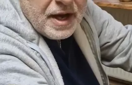 Cătălin Crișan a răbufnit după ce a fost numit “bătrânel”. Artistul e dezamăgit de comentariile deplasate: “Vă cânt de 39 de ani”. Continuarea e total neașteptată