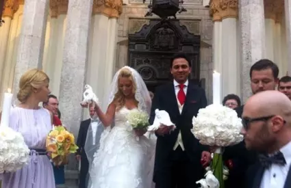 Ce vremuri! Poze de colecție de la nunțile vedetelor! Cum au arătat în rochia de mireasă Andra, Andreea Bănică, Andreea Esca și Delia