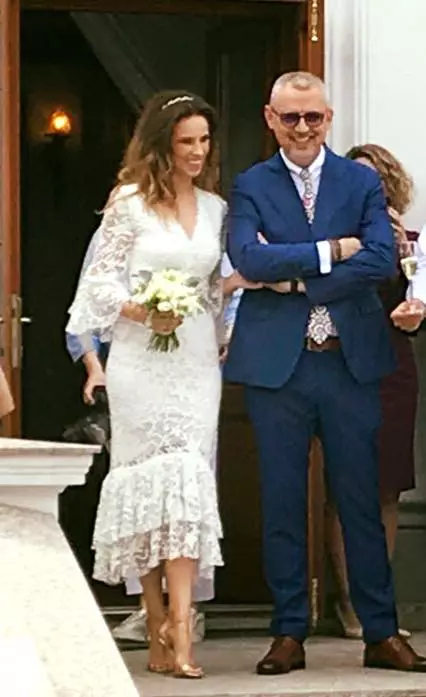 35236515_1895352893860842_3509941763571712_n