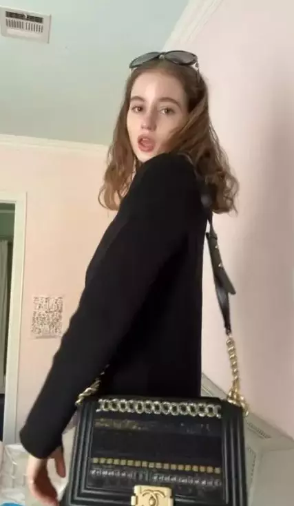 Irina Columbeanu (28)