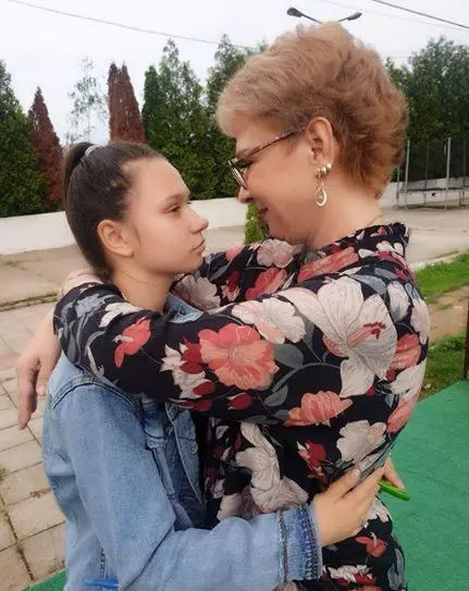 teo-trandafir-si-maia-5