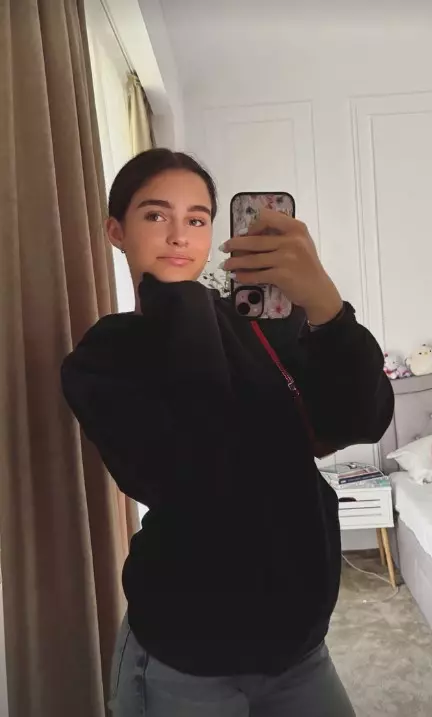 Fiica lui Gabi Tamaș (6)