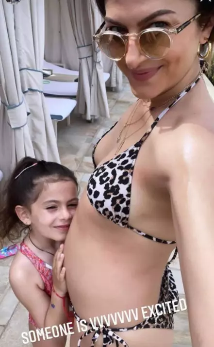 alexandra nechita micuta picasso insarcinata 2