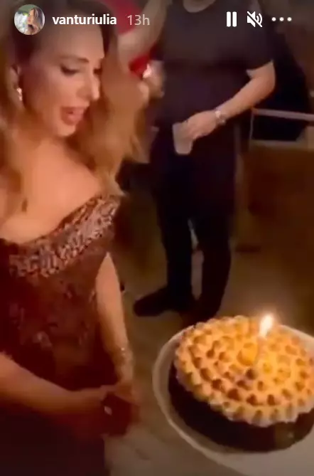 iulia vantur 41 de ani 3
