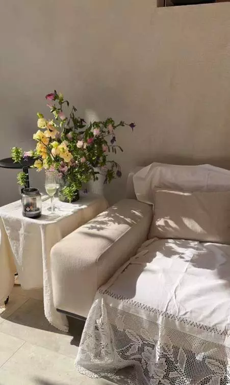 Laura Cosoi si-a renovat bucataria