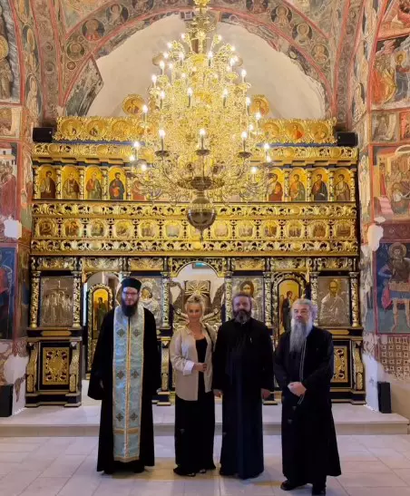 Anamaria Prodan în pelerinaj (2)