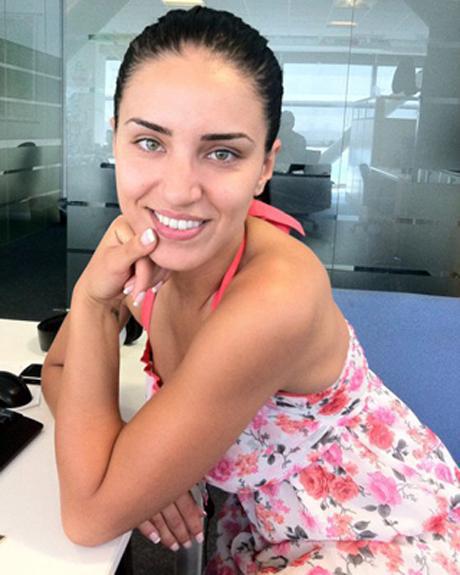 Adelina Pestrițu nemachiată (1)