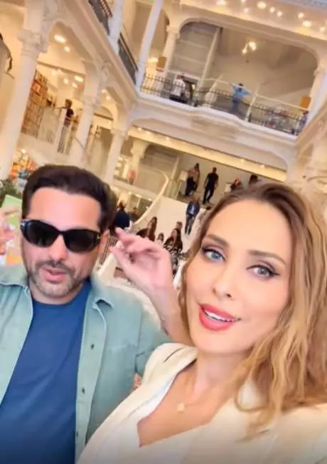 Iulia Vântur în București (2)