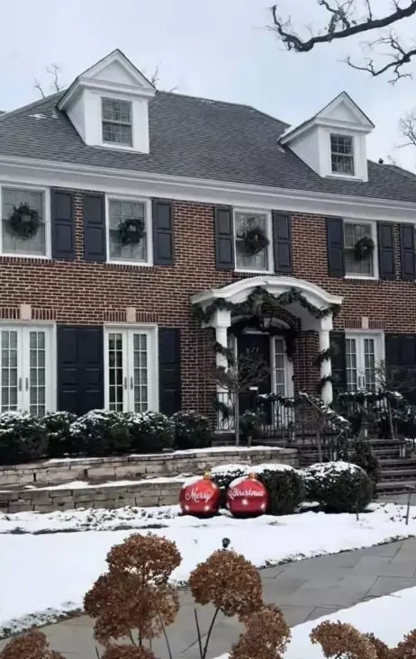 casa din Singur acasă (10)