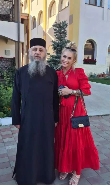 Anamaria Prodan în pelerinaj (9)