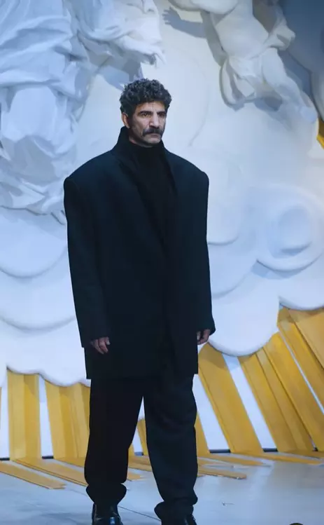 Toma Cuzin fotomodel Bucharest Fashion Week 1