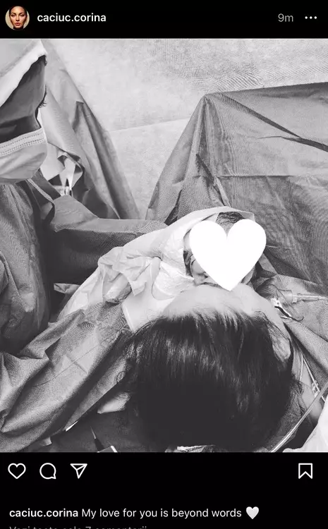 Corina Caciuc a născut