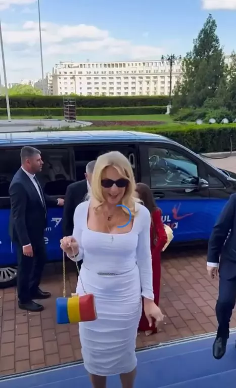 Nadia Comăneci (17)