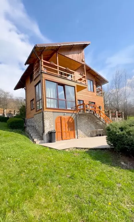 casa de la Telega Andreei Marin (1)