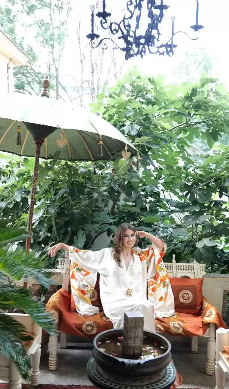 Iulia Albu - imagini terasa (2)