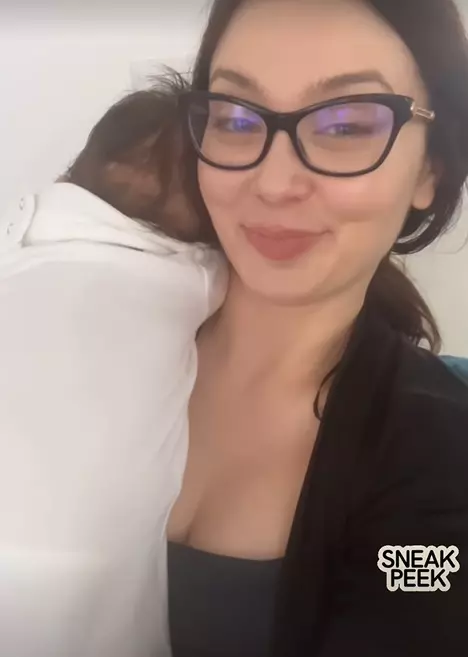 anca dumitra cu bebelusul 4