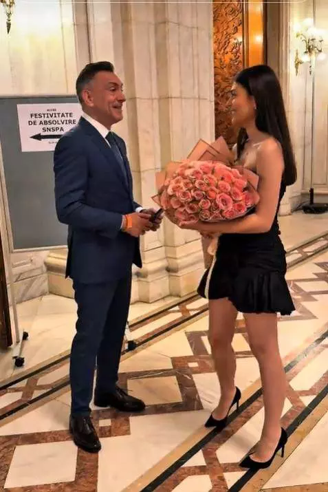 Ilie Dumitrescu fiica absolventa