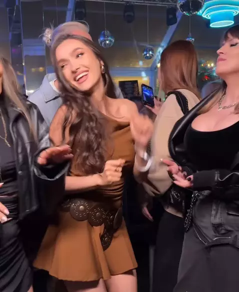 viviana sposub club mamaia 2