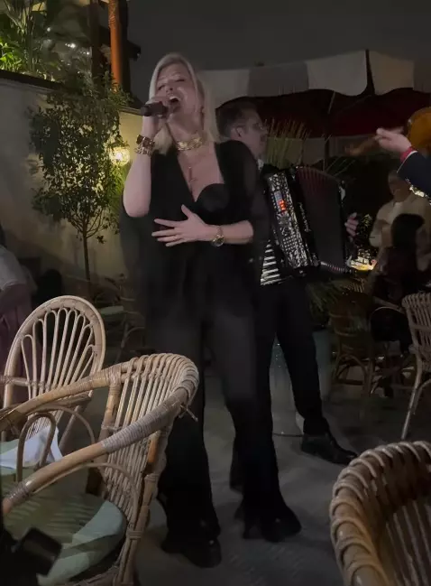 Loredana Groza petrecere 55 de ani 6