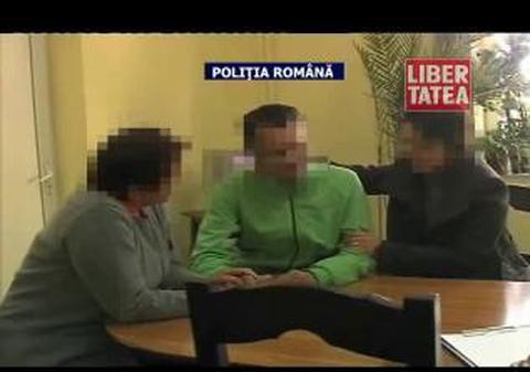 Şi-a regăsit mama după 23 de ani