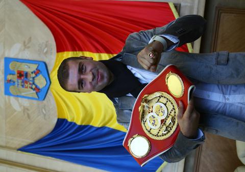 Lucian Bute: "Mă aştept la o luptă dificilă şi de lungă durată"
