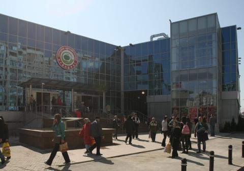 ANPC a dat amenzi de peste 800.000 de lei, în urma controalelor din pieţele Crângaşi şi Drumul Taberei din București