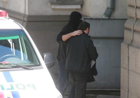 În Săptămâna Mare, poliţiştii romăni au prins 95 de urmăriţi internaţional 