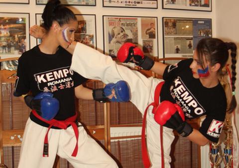 Pe viaţă şi pe moarte: două campioane mondiale la kempo au prefaţat derby-ul Timişoara - Steaua