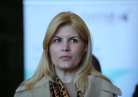 Ministrul turismului Elena Udrea,cea mai puternică femeie din România