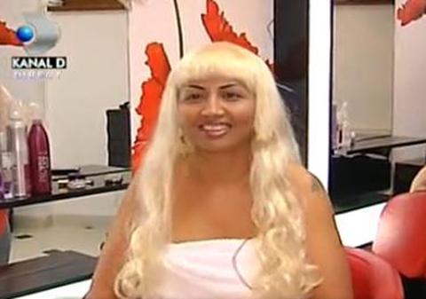 Narcisa s-a făcut blondă de dragul lui Nicolae Guţă
