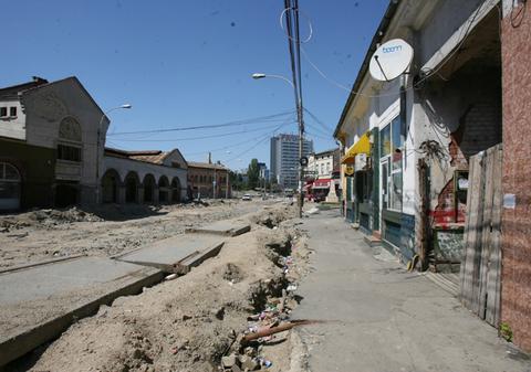 Lucrările la diametrala Buzeşti- Berzei- Uranus din Bucureşti pot continua. Hala Matache va trebui păstrată