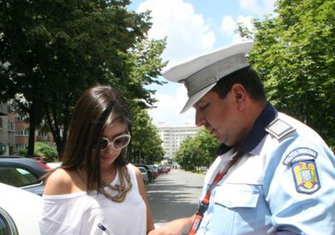Natalia Mateuţ: "Îi doresc toată sănătatea din lume acelui poliţist, dar noi nu avem nici o legătură"