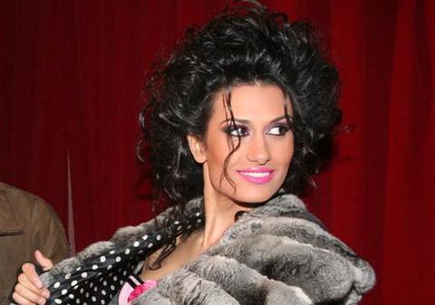 Alice Martinov, nepoata lui Ilie Năstase, divorţează şi poate rămâne fără copil