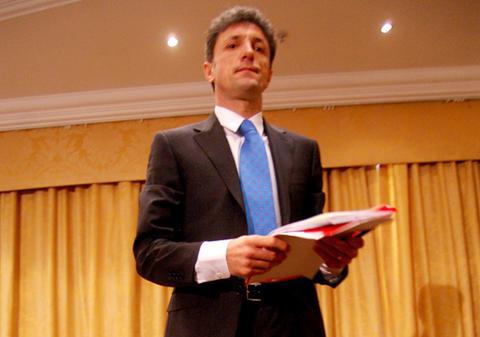 Gică Popescu îi ia locul lui Ionuţ Lupescu în Comisia de Disciplină a UEFA