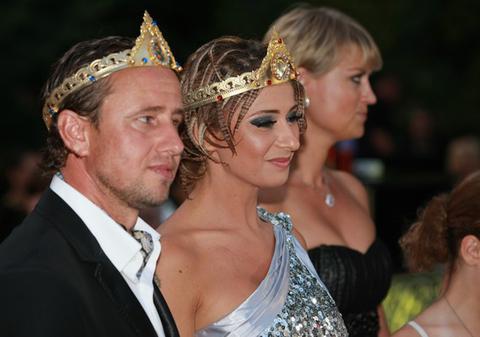 Foto | Nunta-surpriză a Anei Maria Prodan n-a mai fost o surpriză! Vezi cum s-a desfăşurat ceremonia!