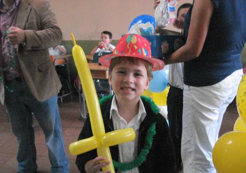 Dragoş Dolănescu şi-a serbat fiul cel mare la şcoală