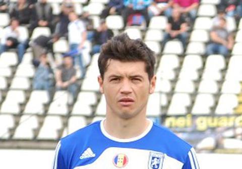 Dănănae îl acuză pe Mititelu că ar fi nebun cu acte în regulă!