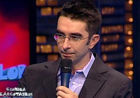Studioul Cronicii Cârcotaşilor a fost sfinţit de un preot