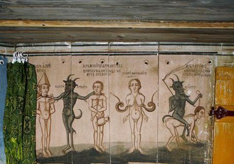 Oameni în pielea goală, pictați într-o biserică din Transilvania
