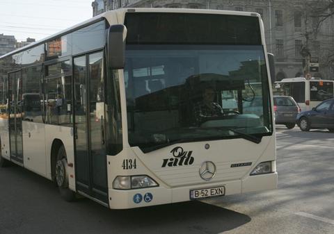 Se schimbă traseul autobuzelor care ajungeau pe la Răzoare