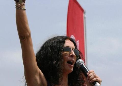 Mihaela Rădulescu, despre protestele din Piaţa Universităţii: "Dacă aş fi fost în ţară, aş fi demonstrat şi eu"