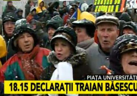 PROTESTE, ZIUA A 13-A | Presa internaţională: "Indignaţii" cer demisia Guvernului. Protestele continuă 