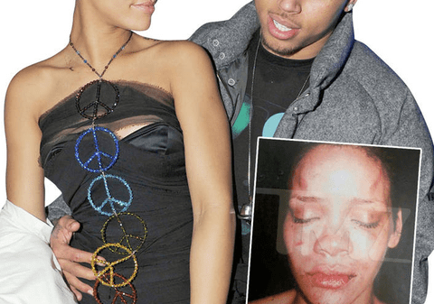 A snopit-o în bătaie, dar ea e dispusă să-l ierte! Vezi ce mesaje şi-au dat Rihanna şi Chris Brown!