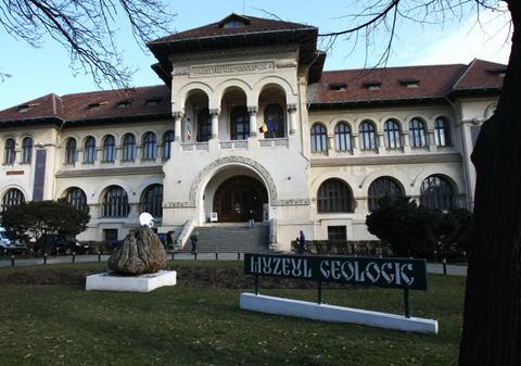 La Muzeul Naţional de Geologie se deschide atelierul de creaţie "Primăvara la muzeu"