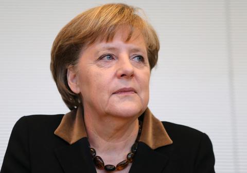 Angela Merkel: O retragere a Greciei din zona euro ar fi catastrofală!