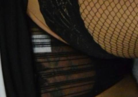 Are un tatuaj pe "păsărică"! Vezi cine e vedeta | FOTO