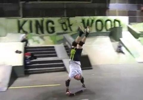 13 milioane de oameni au vrut să vadă ce ştie acest puşti de numai opt ani să facă pe skateboard! | VIDEO